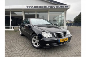 Mercedes-Benz C-Klasse 180 K. Avantgarde Airco Navi Trekhaak 1e eigenaar