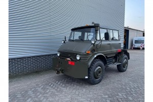 Mercedes-Benz Unimog 406 Doka Vliegtuigsleper Nieuwstaat!