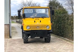 Mercedes-Benz Unimog 407 In perfecte staat met landbouwkenteken