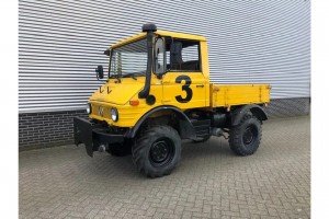 Mercedes-Benz Unimog 407 In perfecte staat met landbouwkenteken