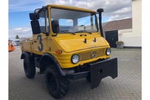 Mercedes-Benz Unimog 407 In perfecte staat met landbouwkenteken