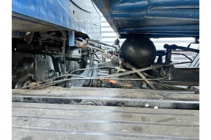 Mercedes-Benz Unimog Bosbouw lieren voor en achter