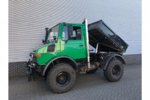 Mercedes-Benz Unimog U1400 Agra