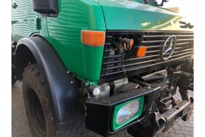 Mercedes-Benz Unimog U1400 Agra