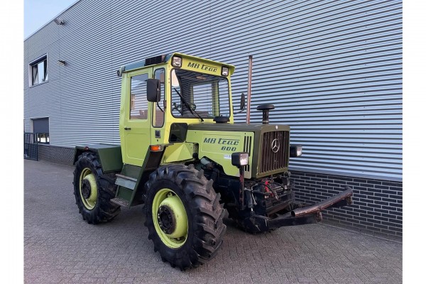 Mercedes-Benz  MB-Trac 800