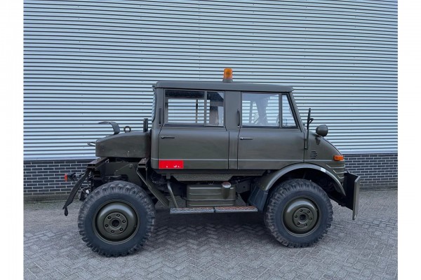 Mercedes-Benz Unimog 406 Doka Vliegtuigsleper Nieuwstaat!