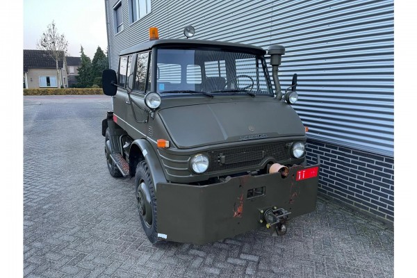 Mercedes-Benz Unimog 406 Doka Vliegtuigsleper Nieuwstaat!