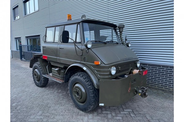 Mercedes-Benz Unimog 406 Doka Vliegtuigsleper Nieuwstaat!