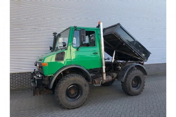 Unimog 427 U-Serie U1400 Agrar